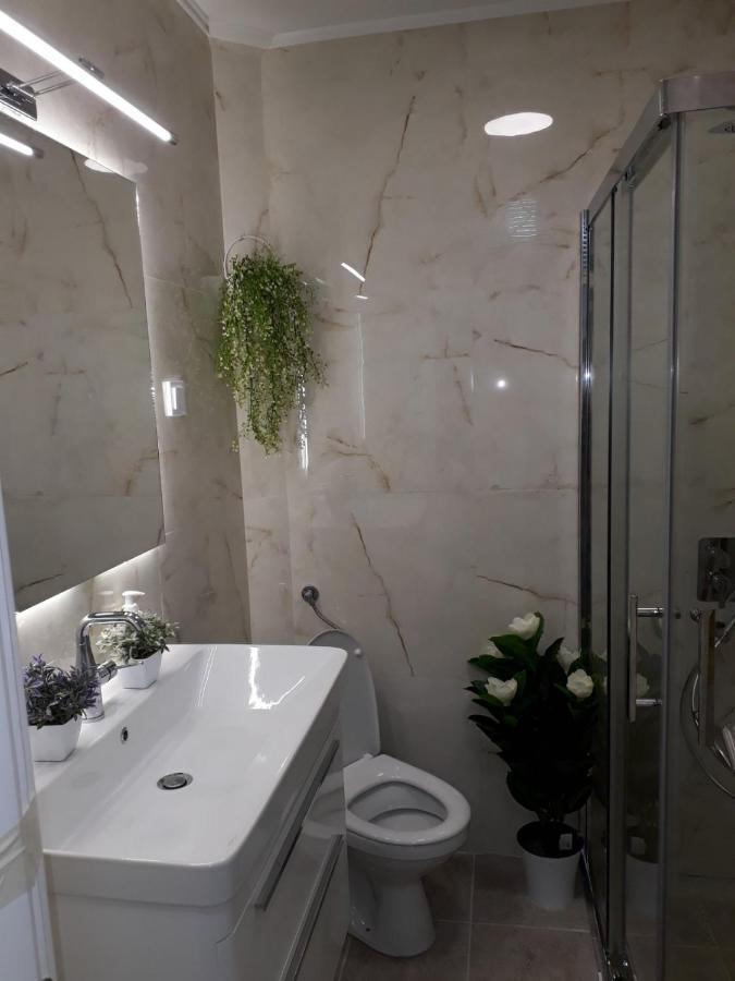 Seahaven Apartment Petrovac ภายนอก รูปภาพ
