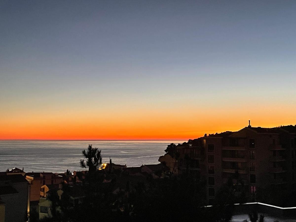 Seahaven Apartment Petrovac ภายนอก รูปภาพ