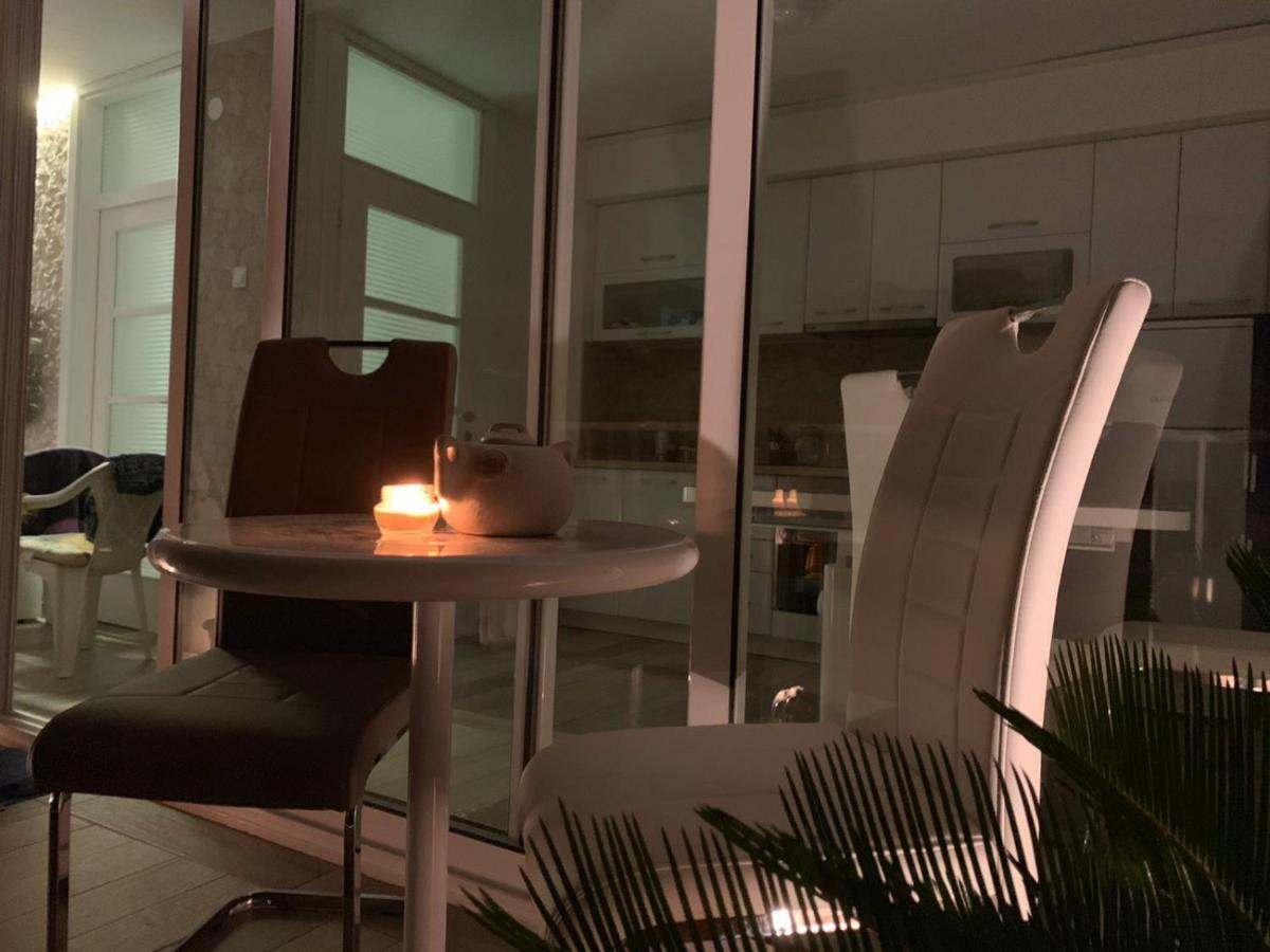 Seahaven Apartment Petrovac ภายนอก รูปภาพ